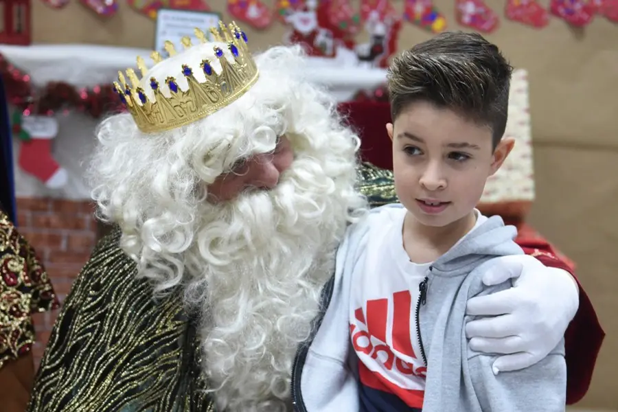 Visita de SSMM los Reyes Magos al Mixto