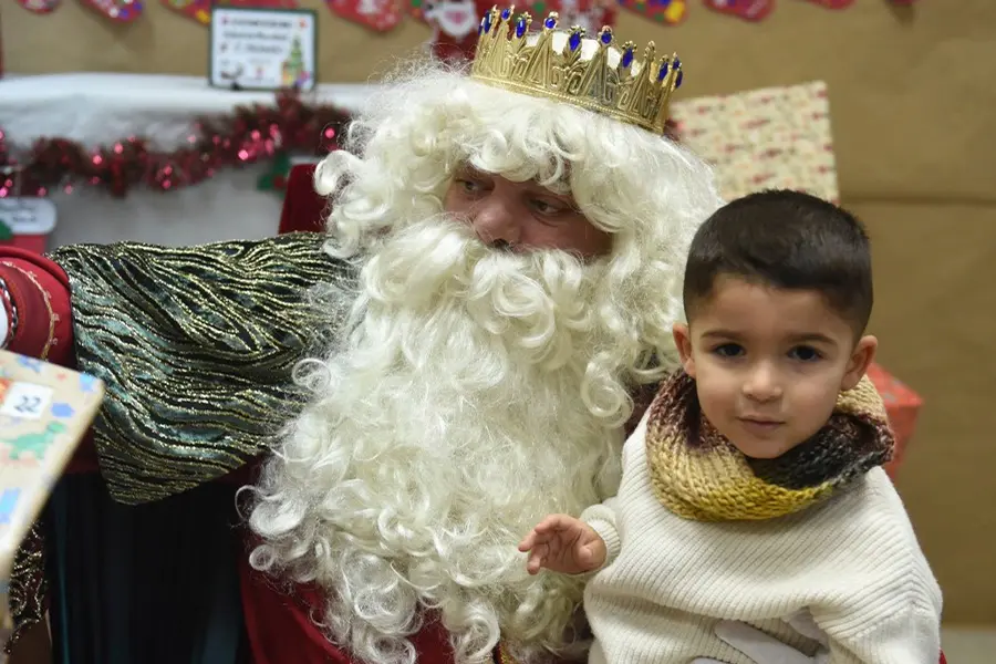 Visita de SSMM los Reyes Magos al Mixto