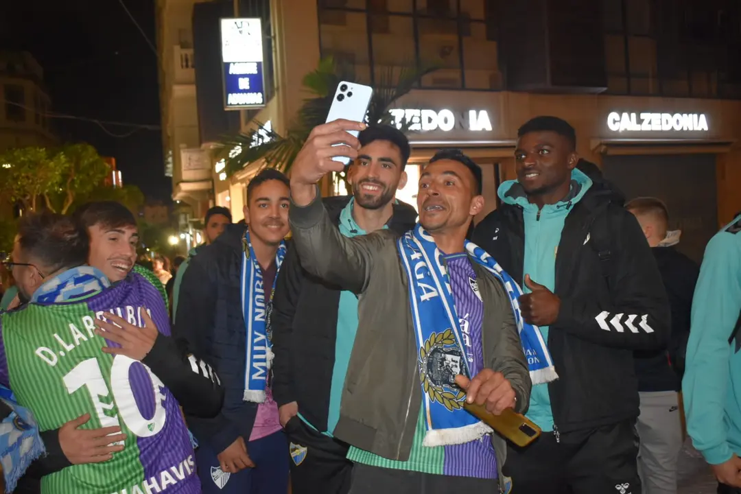 La llegada del M&aacute;laga CF a Ceuta, en im&aacute;genes