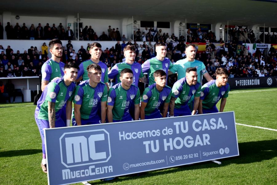 Once inicial del M&aacute;laga / Rafa B&aacute;ez