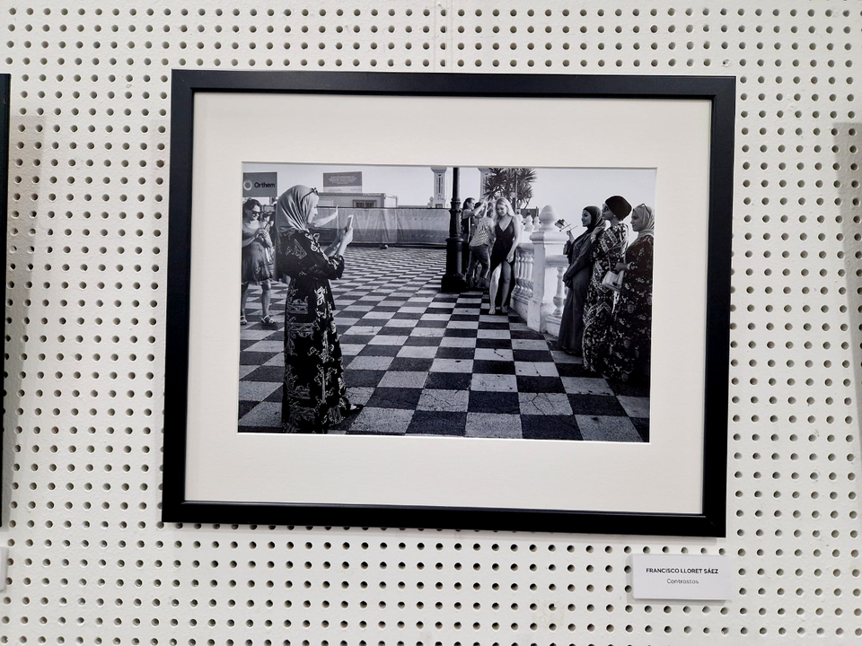 Exposici&oacute;n de 'Miradas' en la Biblioteca P&uacute;blica (2)