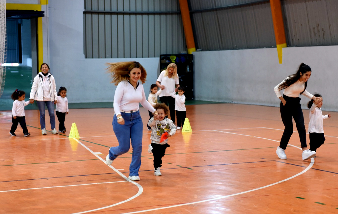 D&iacute;a de la Paz en el colegio Rosal&iacute;a de Castro  (4)