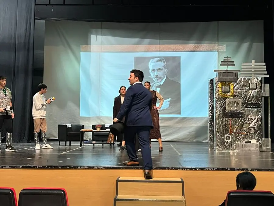 Madame en el Siete Colinas / Daniel Hern&aacute;ndez