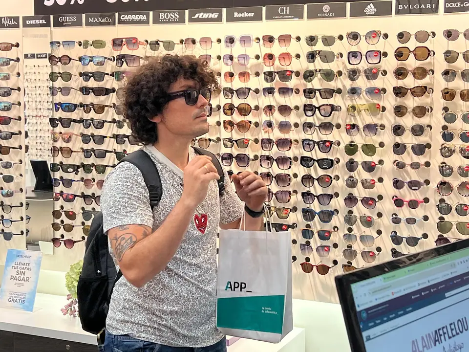2.000 euros a gastar en apenas unas horas por gentileza de la C&aacute;mara de Comercio/ Dani Hern&aacute;ndez