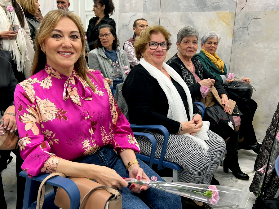Mujer 10(3)