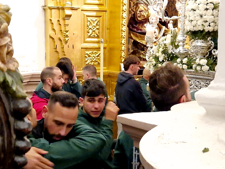El Encuentro entre Nuestro Padre Jes&uacute;s Nazareno y la Sacrat&iacute;sima Virgen de la Esperanza, suspendido (10)