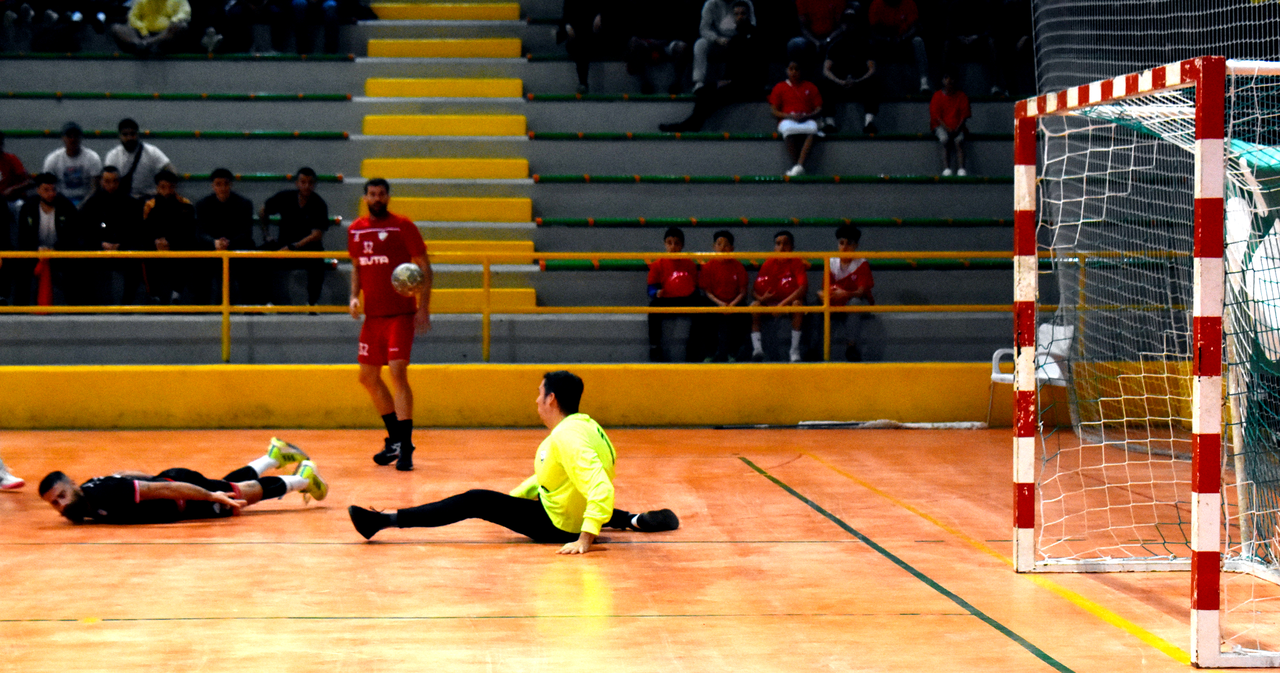 Club Balonmano Ram&oacute;n y Cajal - BM C&uacute;llar Vega de Granada 18