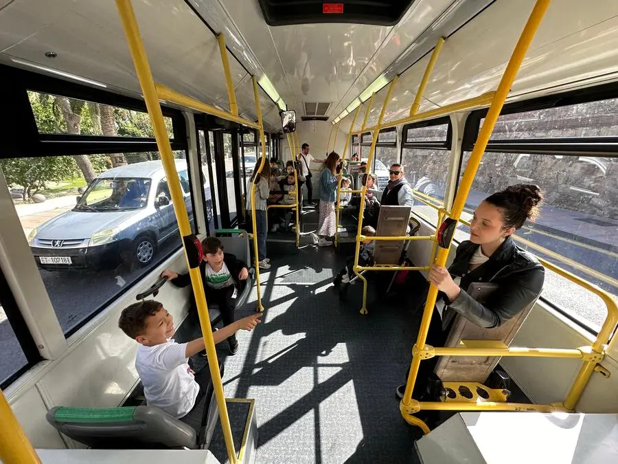 Vuelta a Ceuta en autob&uacute;s para los alumnos del Mare Nostrum