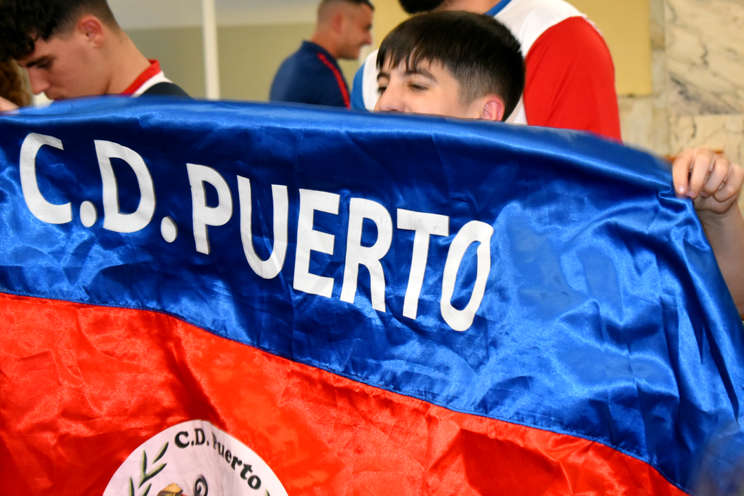Fiesta del CD Puerto Atl&eacute;tico tras ganar la Liga en el Grupo V de Divisi&oacute;n de Honor de Juveniles (13)