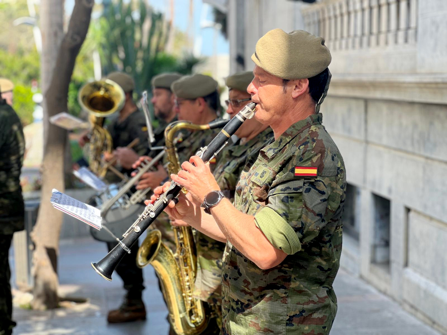 COMGE MUSICA(14)