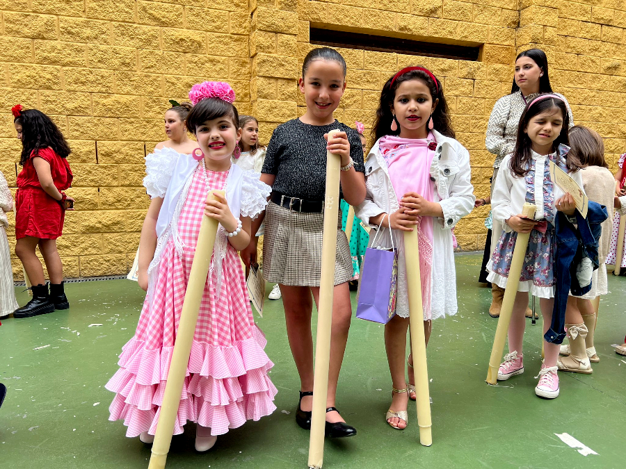 Cruz de Mayo del Colegio Beatriz de Silva(5)