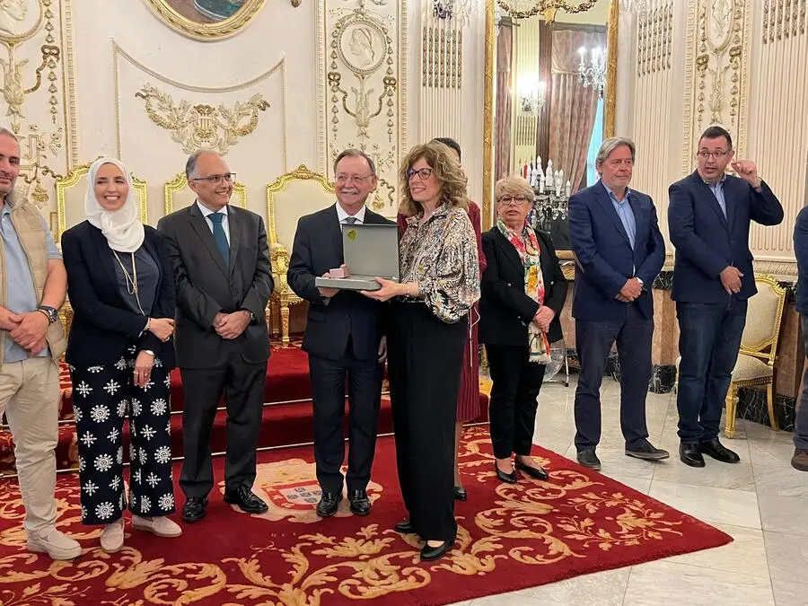Reconocimiento a funcionarios por sus a&ntilde;os de servicio / Daniel Hern&aacute;ndez