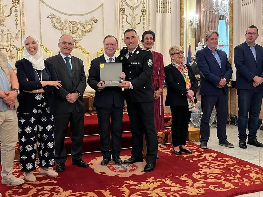 Reconocimiento a funcionarios por sus a&ntilde;os de servicio / Daniel Hern&aacute;ndez