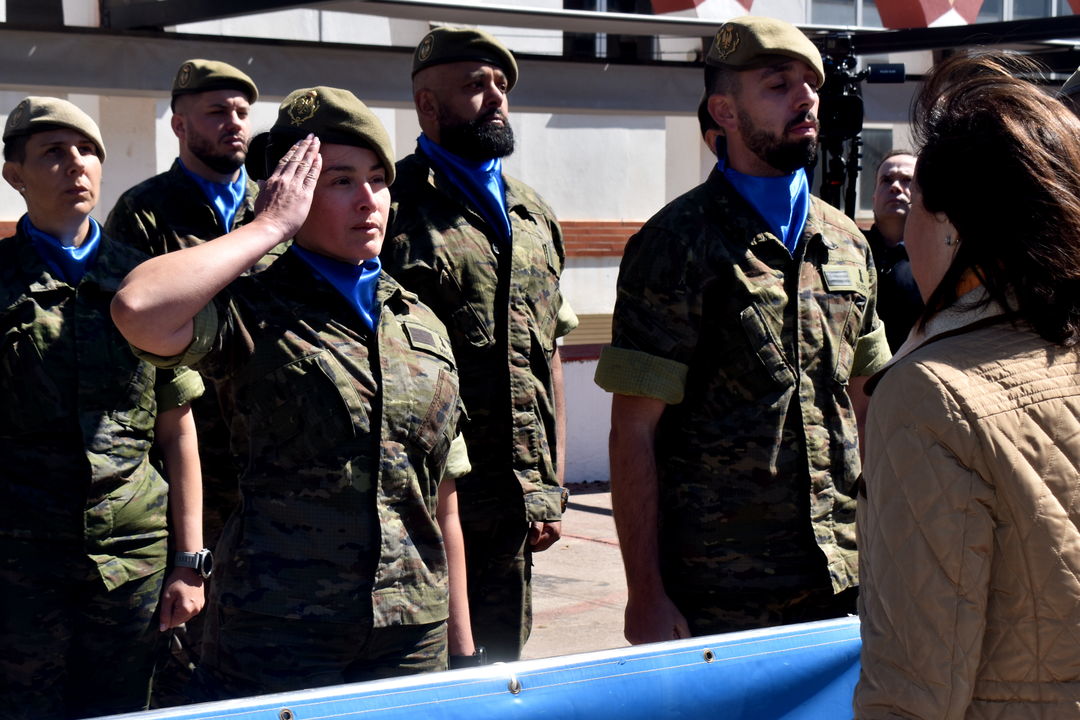 La ministra Robles preside el homenaje de Regulares al cabo Palacios (20)