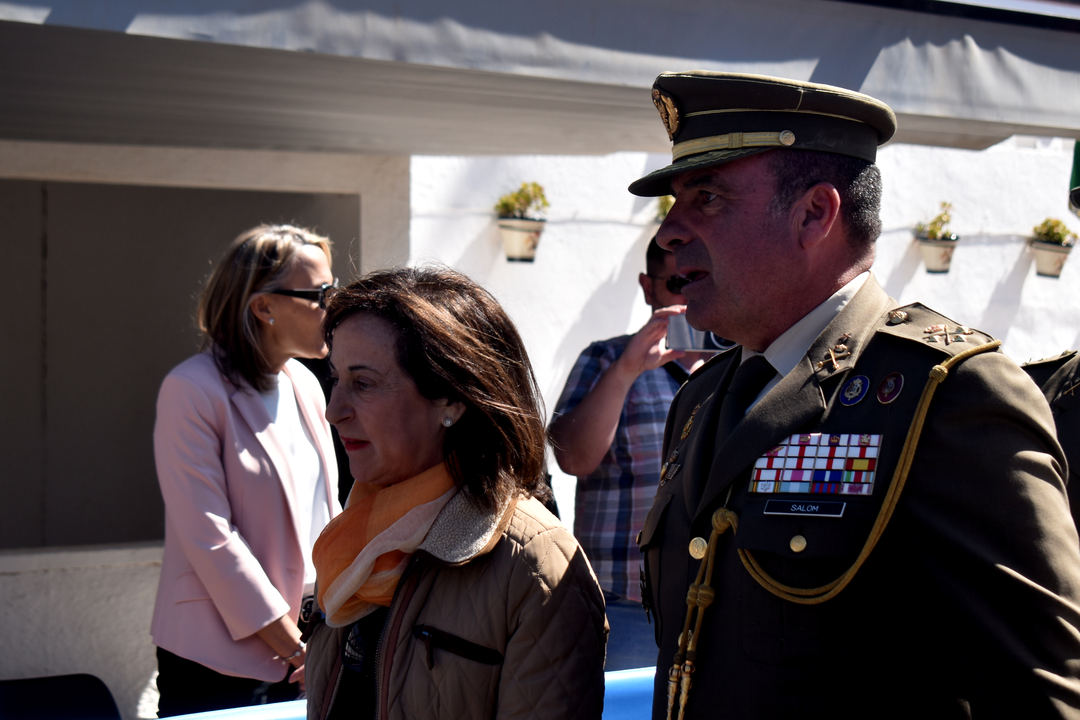 La ministra Robles preside el homenaje de Regulares al cabo Palacios (15)