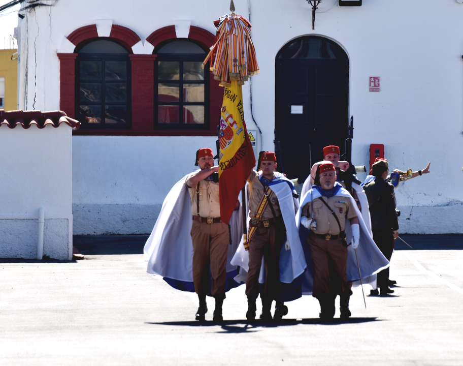 La ministra Robles preside el homenaje de Regulares al cabo Palacios (3)