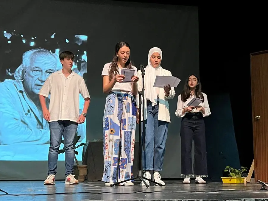 Premios III Ed, Concurso 'En pocas palabras' / Daniel Hern&aacute;ndez