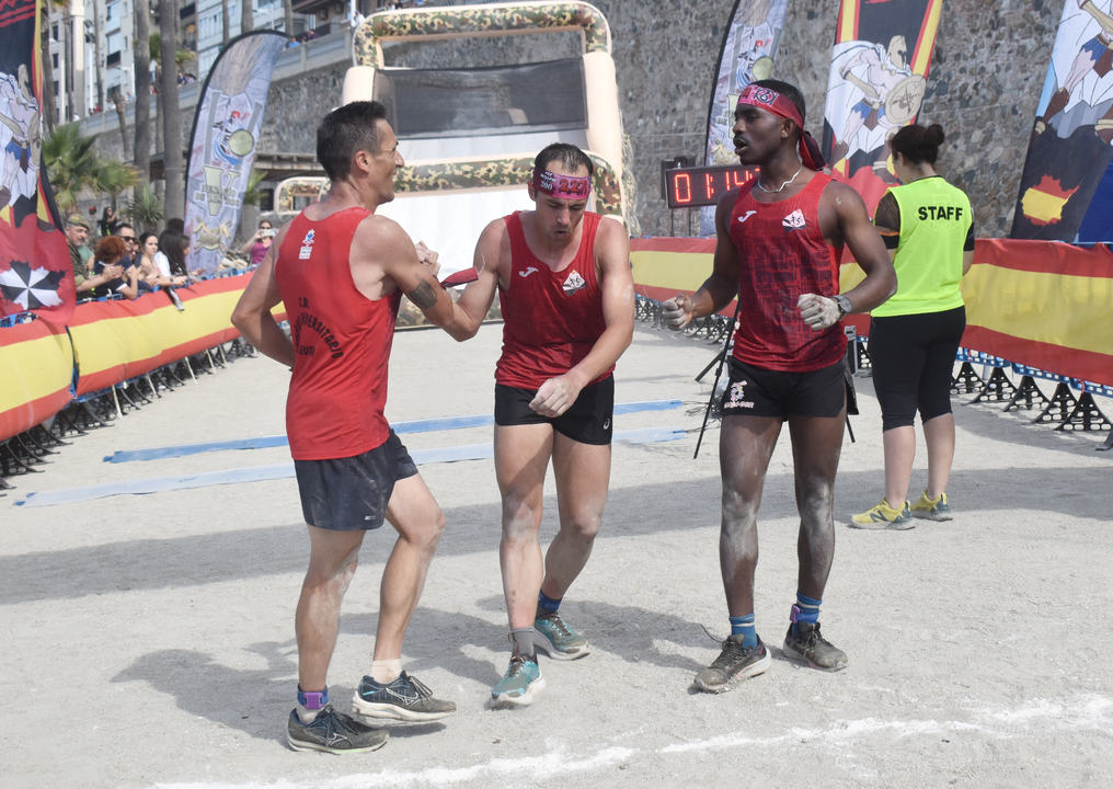 Llegada a meta en el Desaf&iacute;o de los 300 (4)