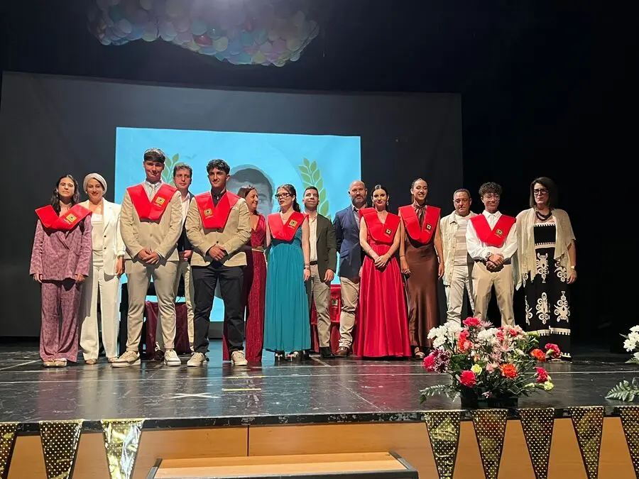 Graduaci&oacute;n del Siete Colinas / Daniel Hern&aacute;ndez