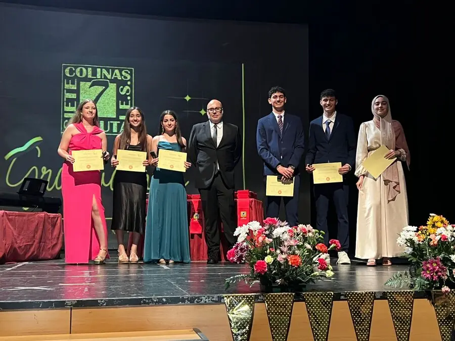 Graduaci&oacute;n del Siete Colinas / Daniel Hern&aacute;ndez