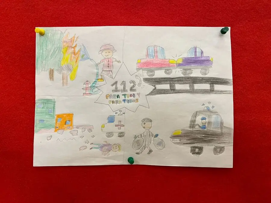 Entrega de premios del Concurso de dibujo del 112 / Daniel Hern&aacute;ndez