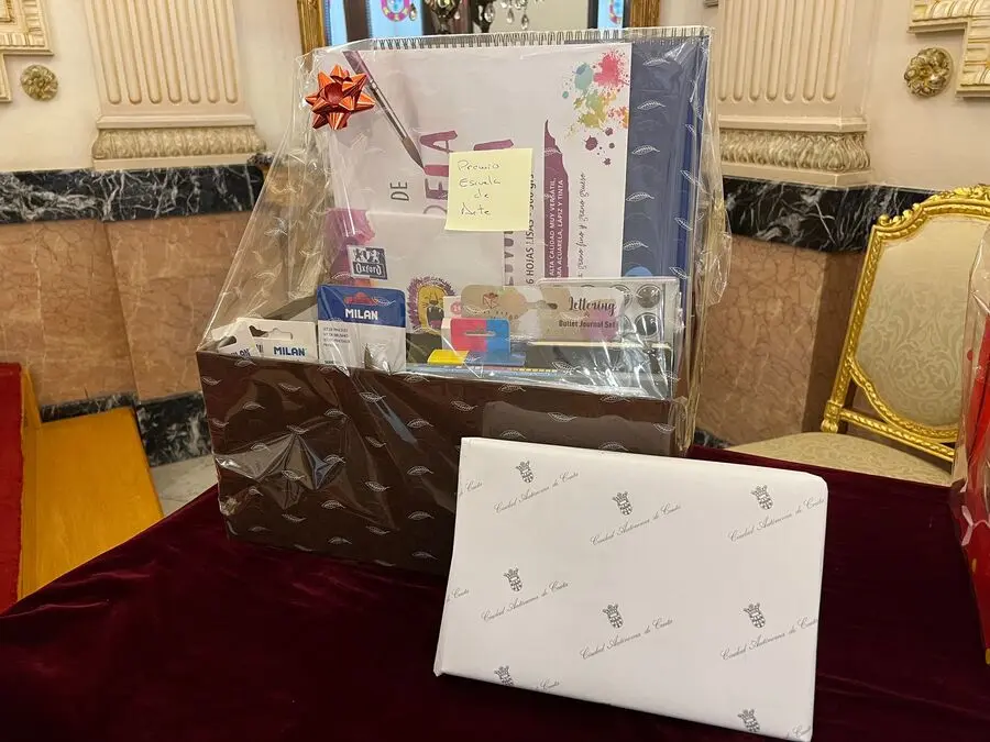 Entrega de premios del Concurso de dibujo del 112 / Daniel Hern&aacute;ndez