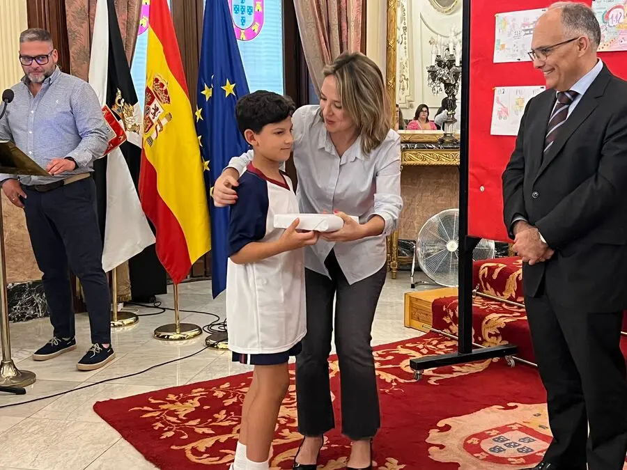 Entrega de premios del Concurso de dibujo del 112 / Daniel Hern&aacute;ndez