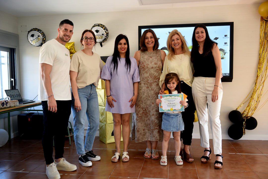 Graduaci&oacute;n de Infantil del Colegio Rosal&iacute;a de Castro  (17)
