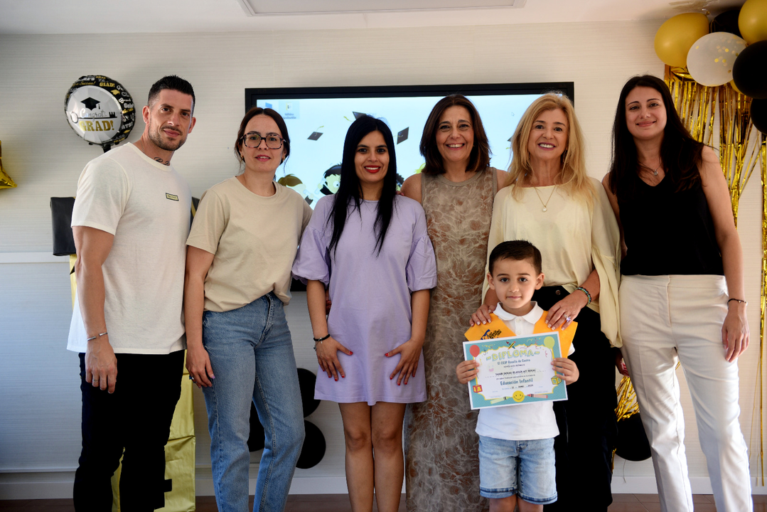 Graduaci&oacute;n de Infantil del Colegio Rosal&iacute;a de Castro  (16)