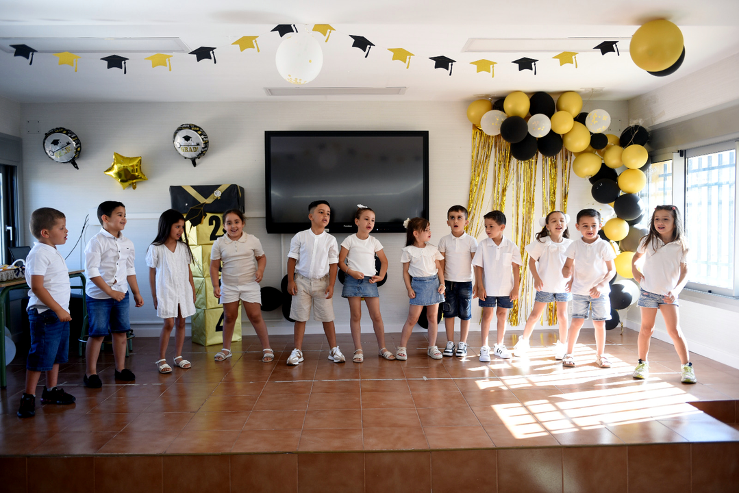 Graduaci&oacute;n de Infantil del Colegio Rosal&iacute;a de Castro  (7)