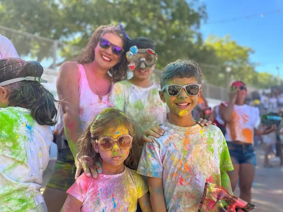 Holi / Mohamed Ettouilleb