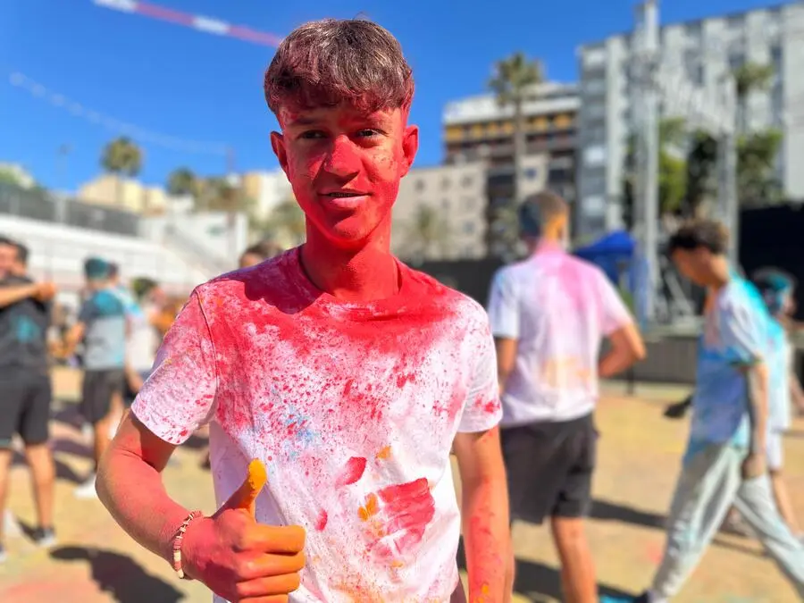 Holi / Mohamed Ettouilleb