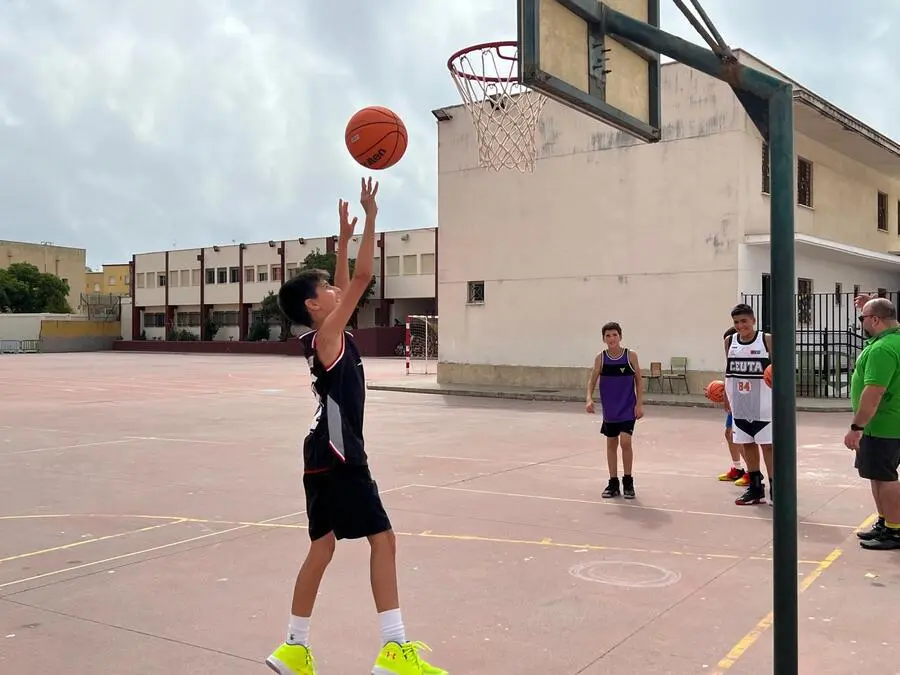 XIII Basket Summer Camp / Daniel Hern&aacute;ndez