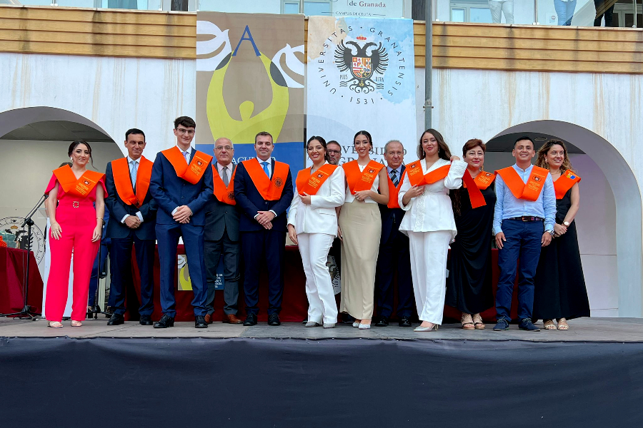 Graduaci&oacute;n de la FEET de la UGR _ Daniel Hern&aacute;ndez(16)