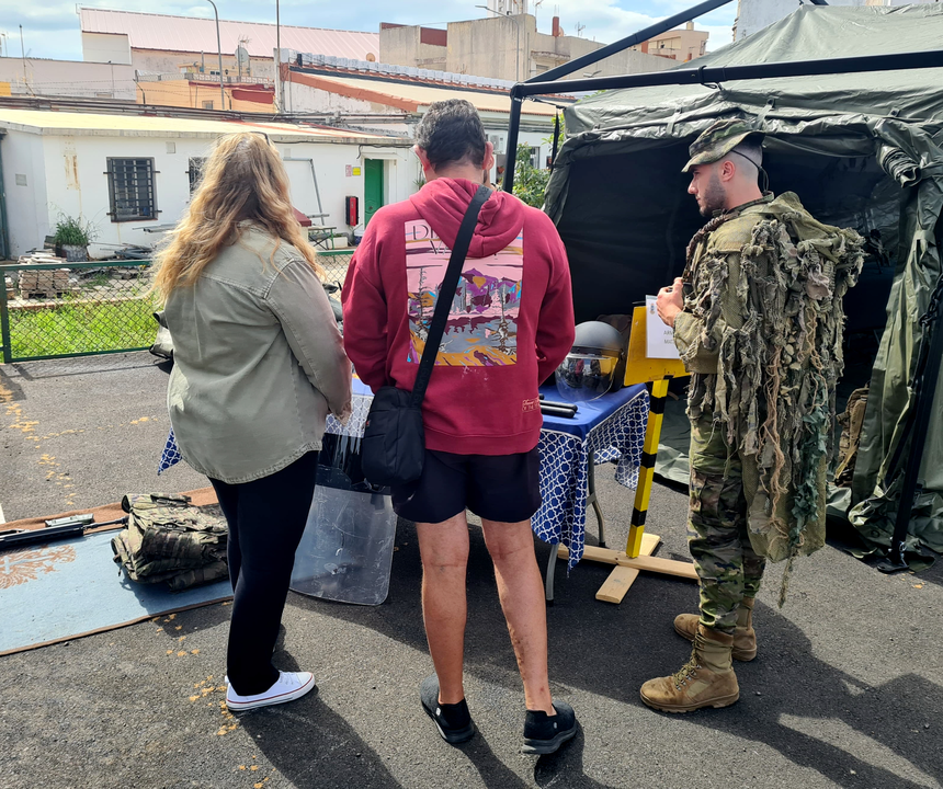 D&iacute;a de puertas abiertas de Regulares de Ceuta (25)