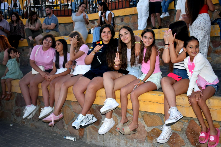 Fiestas de la barriada del Mixto en honor a San Pedro _ Rafa B&aacute;ez(19)