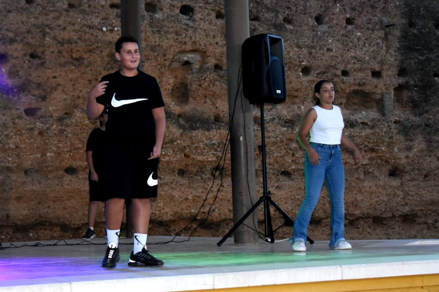 Fiestas de la barriada del Mixto en honor a San Pedro _ Rafa B&aacute;ez(15)