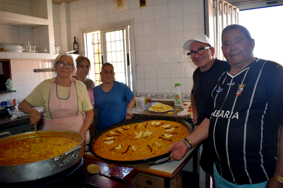 Fiestas de la barriada del Mixto en honor a San Pedro _ Rafa B&aacute;ez(3)