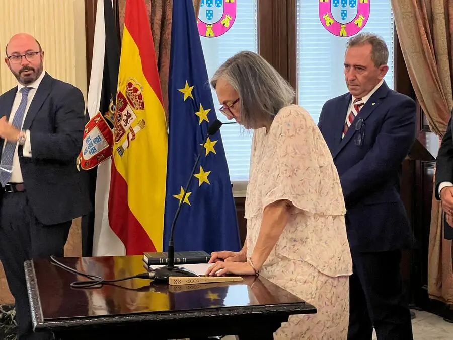 Toma de posesi&oacute;n de la presidencia el Colegio de Farmac&eacute;uticos