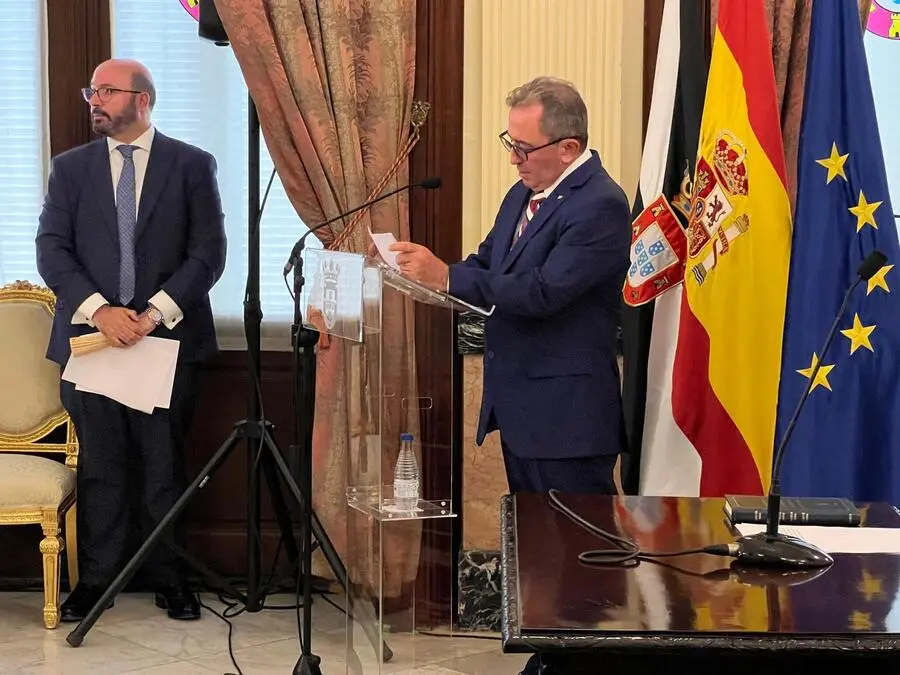 Toma de posesi&oacute;n de la presidencia el Colegio de Farmac&eacute;uticos