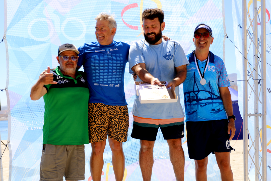 Entrega de Trofeos de la Vuelta al Hacho a Nado (1)