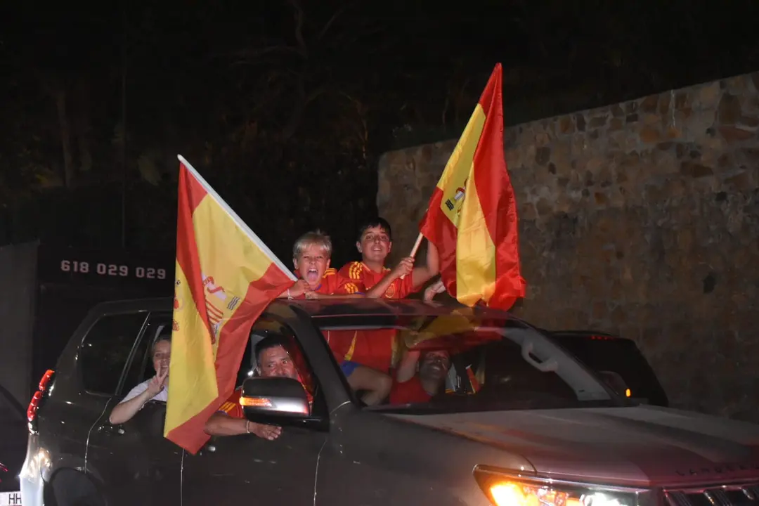 WhatsApp Image 2024-07-14 at 23.45.03(2)