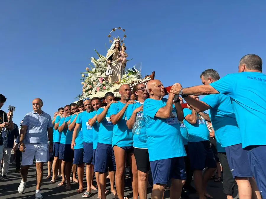 Salida de la Virgen del Carmen / Daniel Hern&aacute;ndez