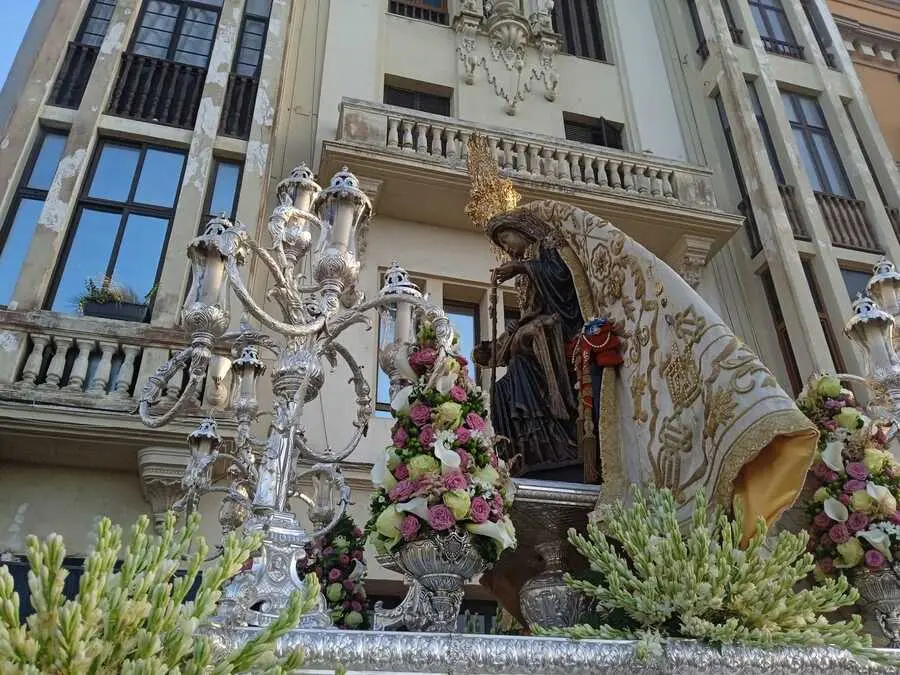 Procesi&oacute;n de la Virgen de &Aacute;frica / C&eacute;sar Mart&iacute;n