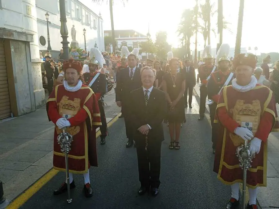 Procesi&oacute;n de la Virgen de &Aacute;frica / C&eacute;sar Mart&iacute;n