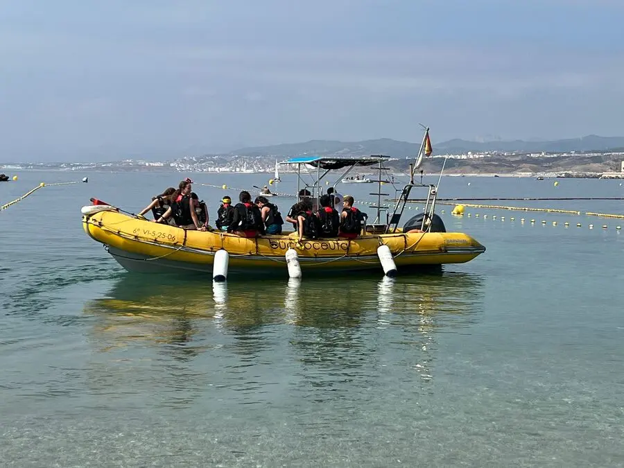 Curso de buceo del ICD con Burbujas / Daniel Hern&aacute;ndez