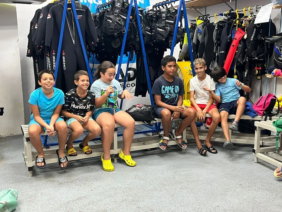 Curso de buceo del ICD con Burbujas / Daniel Hern&aacute;ndez