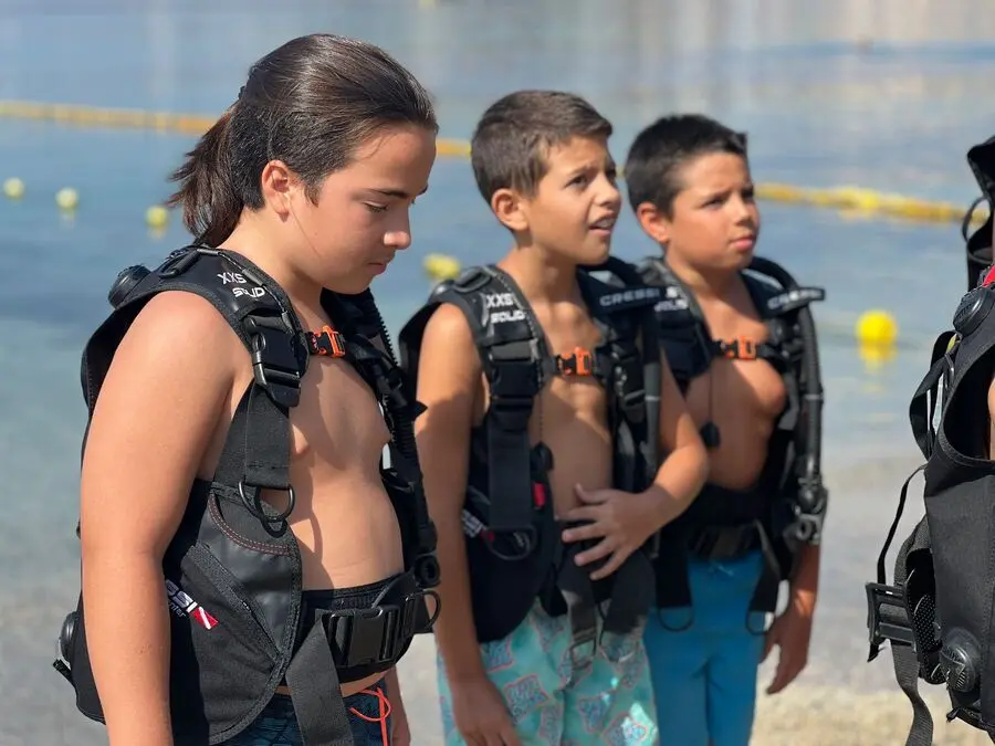 Curso de buceo del ICD con Burbujas / Daniel Hern&aacute;ndez