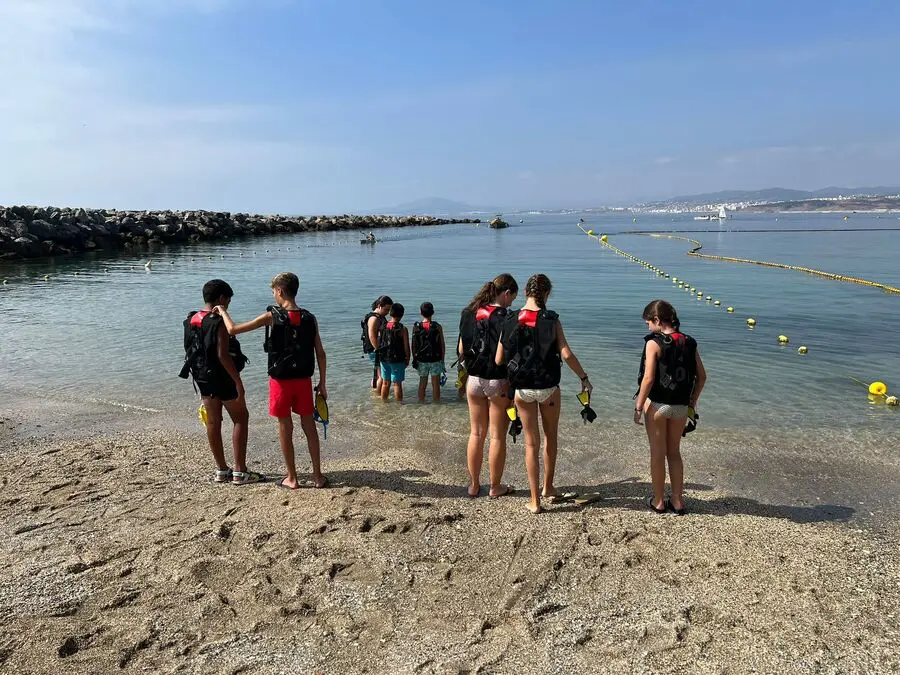 Curso de buceo del ICD con Burbujas / Daniel Hern&aacute;ndez