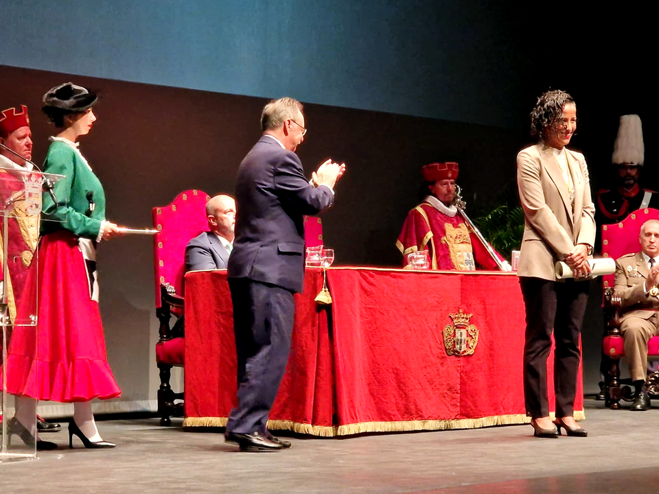 Nonia Vel&aacute;zquez durante el acto del D&iacute;a de Ceuta / Laura Ortiz